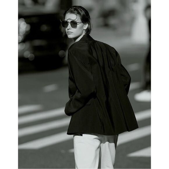 NWT Madewell The Relaxed Button Front Blazer in Softdrape in True Black - Picture 5 of 10